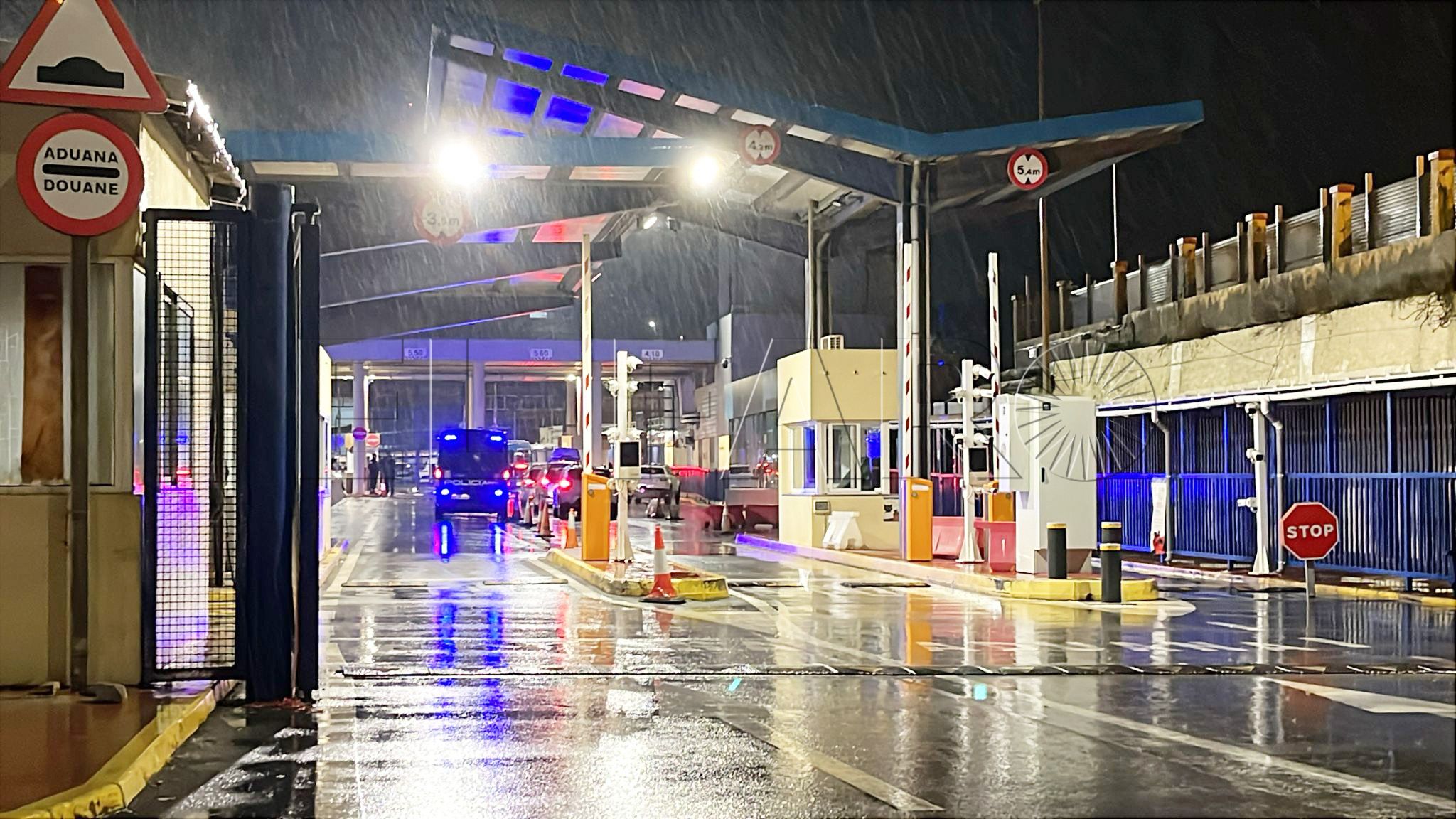 policia-actuo-frontera-informacion-entrada-inmigrantes-2