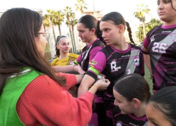 rffce-se-une-aecc-dia-mundial-cancer-002