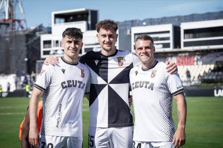 ad-ceuta-cantera-futbolistas-jovenes-pisan-fuerte