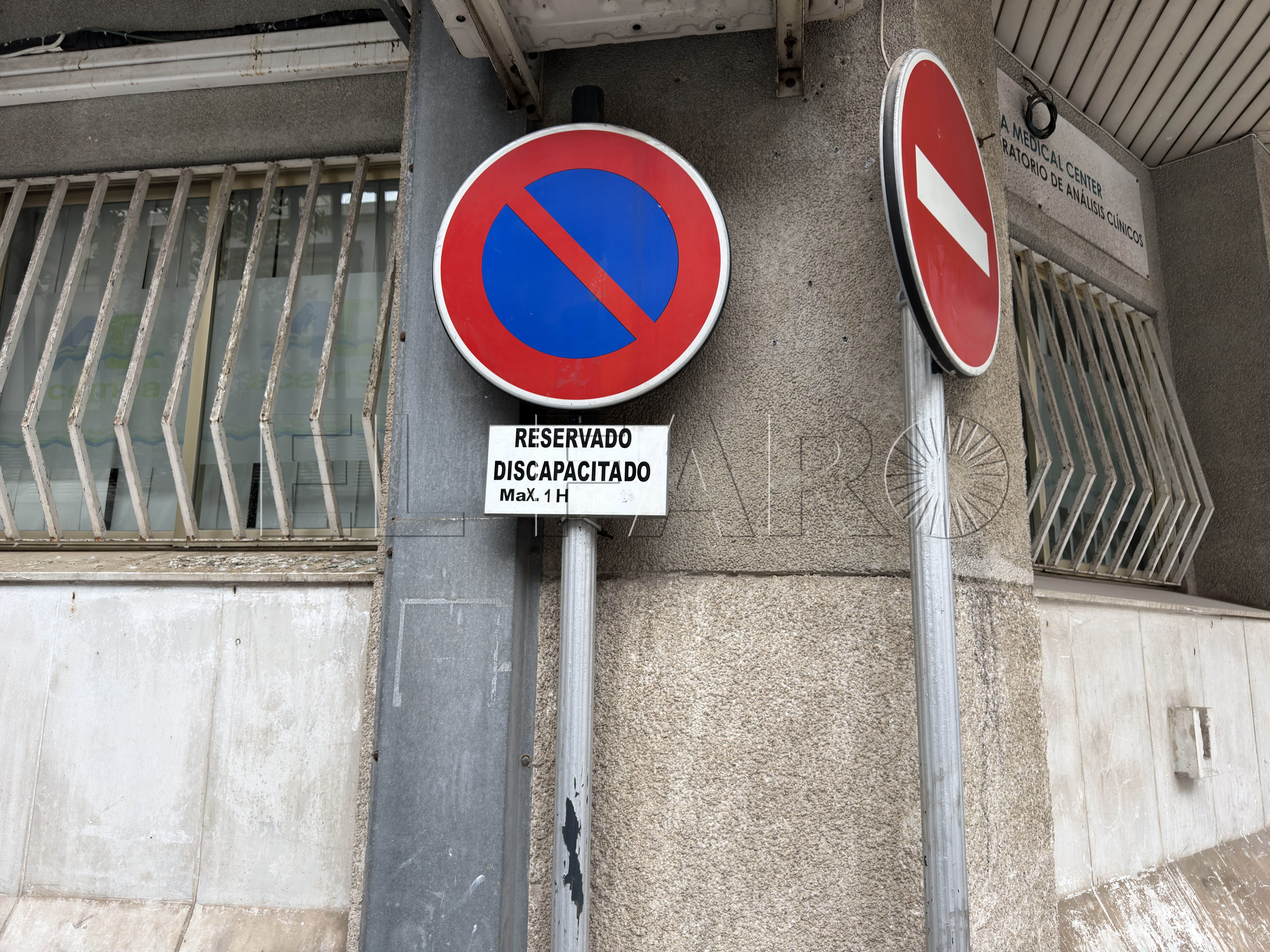 aparcamiento-reservado-discapacitado