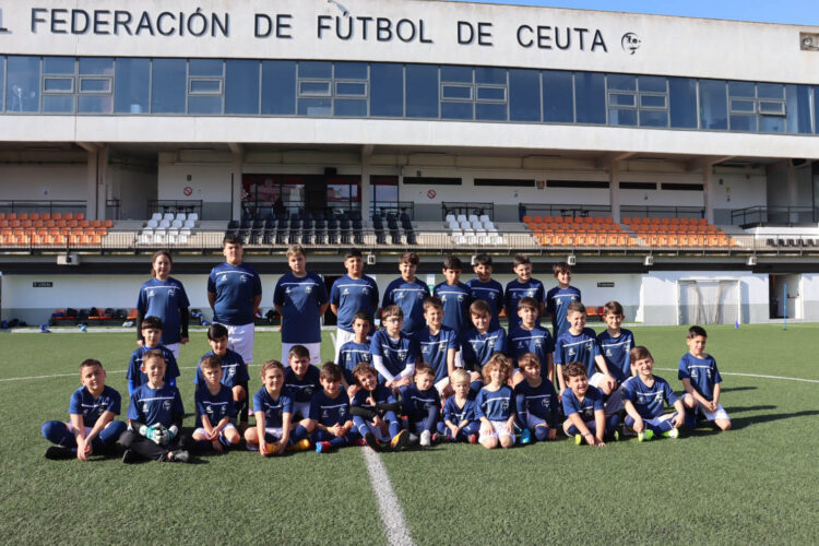 arranca-campus-futbol-rffce-semana-blanca