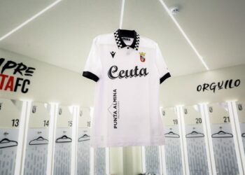 camiseta-ad-ceuta-retro