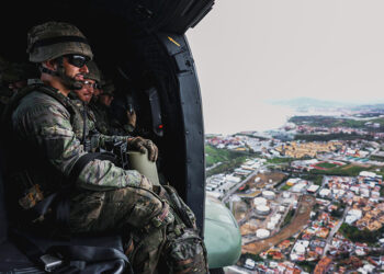 ceuta-vamtac-super-puma-p-3-orion-patrullero-1