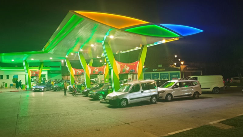 colas-gasolineras-marroquies-subida-combustible-001