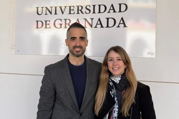 colegio-enfermeria-cantabria-premia-proyecto-dos-docentes-ceuta-001