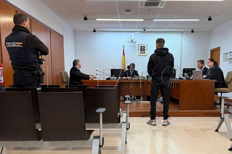 condenado-amenazar-muerte-madre-cabo-dris-amar