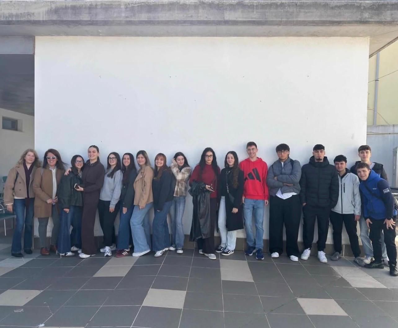 felicidad-absoluta-triunfo-francisco-jose-sanchez-olimpiadas-economia-2