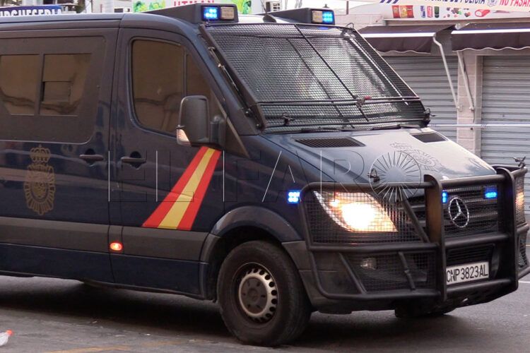 furgon-policia-nacional-iup