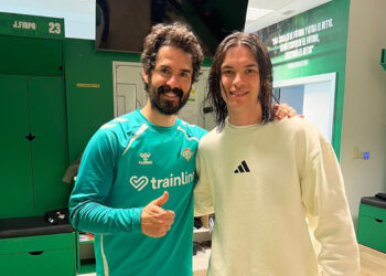 iker-amores-participa-entrenamiento-real-betis