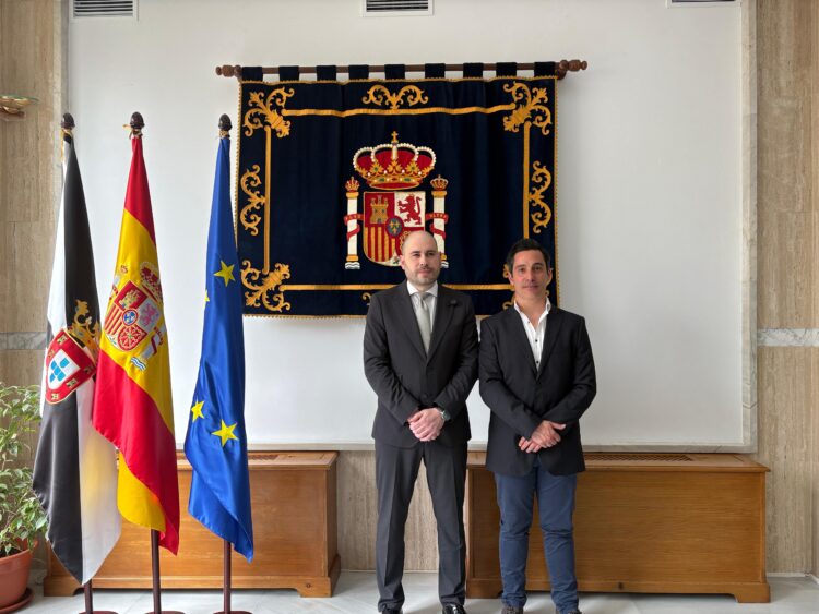 julian-cambero-se-pone-frente-imserso-promesa-mejorar-vida-ceuties-6