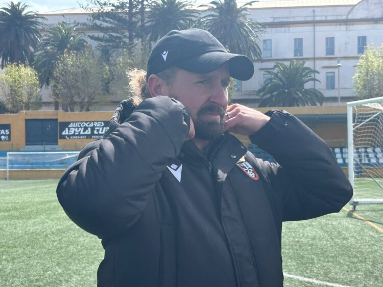 polaco-entrenador-ceuta-b