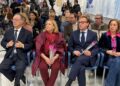 premio-mujer-10-pp-ensalza-talento-constancia-nazaret-compaz-3