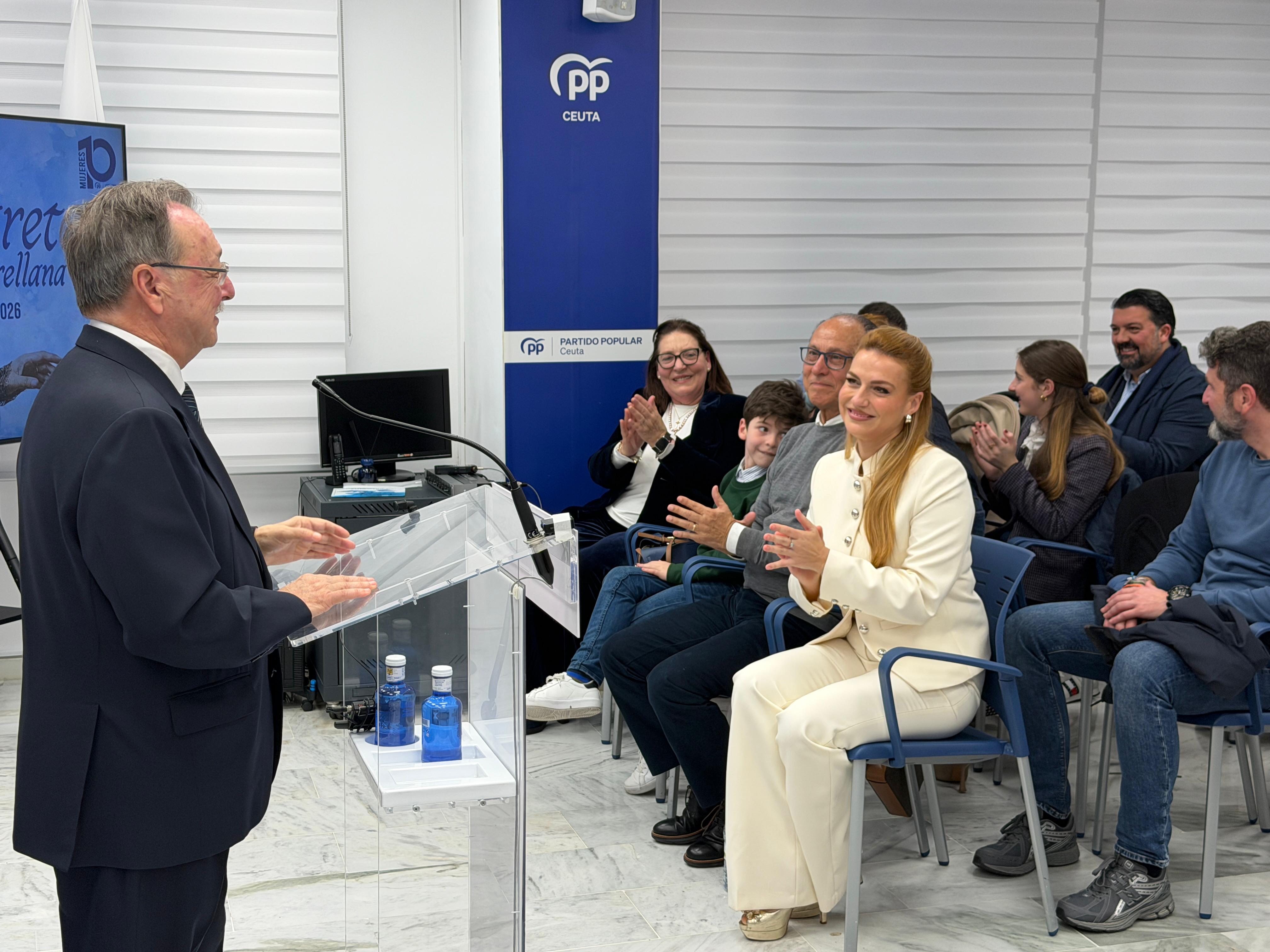 premio-mujer-10-pp-ensalza-talento-constancia-nazaret-compaz-5