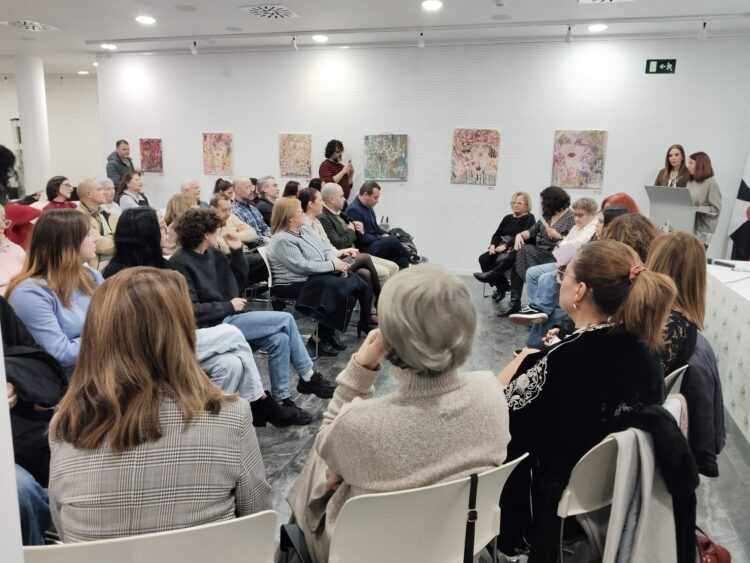 psoe-organiza-mesa-redonda-disenar-futuras-politicas-feministas-2
