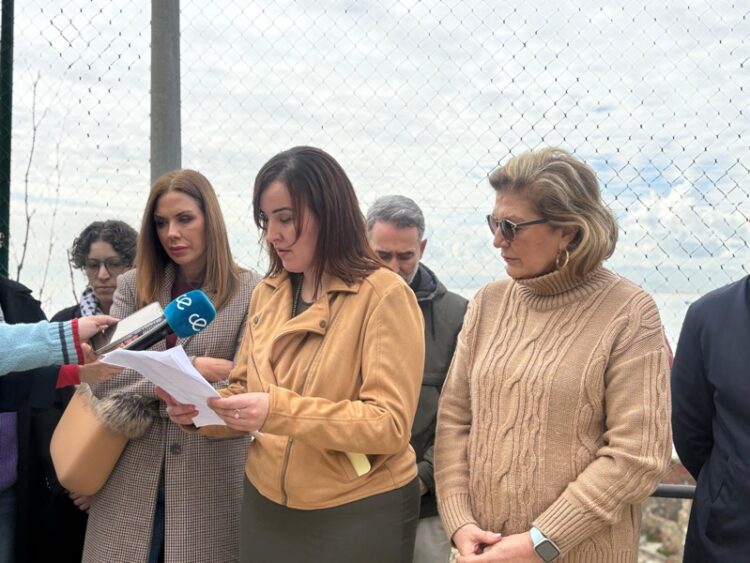 psoe-propone-dedicar-carcel-mujeres-represaliadas-003