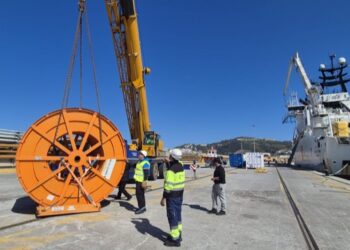 puerto-refuerza-posicion-nodo-logistico-digital-estrecho-002