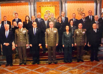 Reunión de Embajadores de la Marca Ejército en Sevilla: impulso a la difusión de los valores del Ejército de Tierra