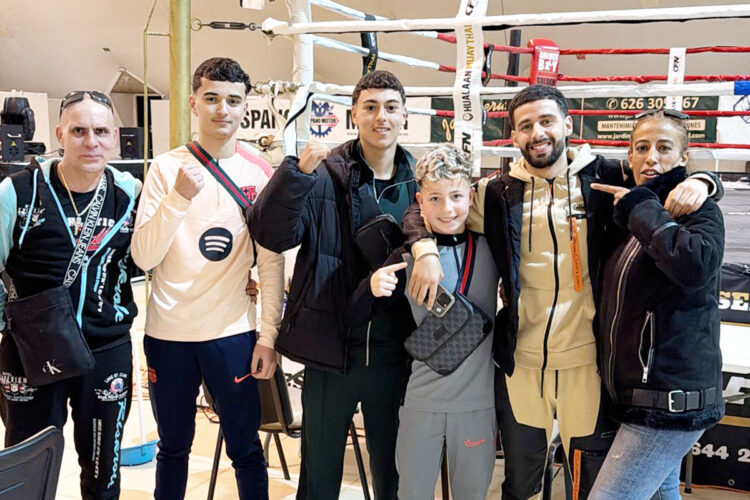 tiger-muay-thay-desempena-papel-enorme-viii-velada-muay-thai-2