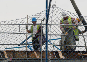 trabajadores-construccion