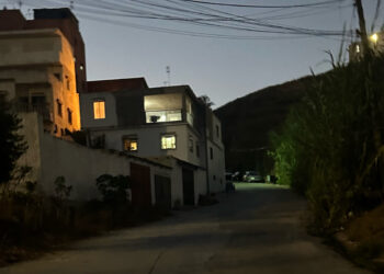 vecinos-arcos-quebrados-denuncian-casi-mitad-barrio-sigue-sin-luz