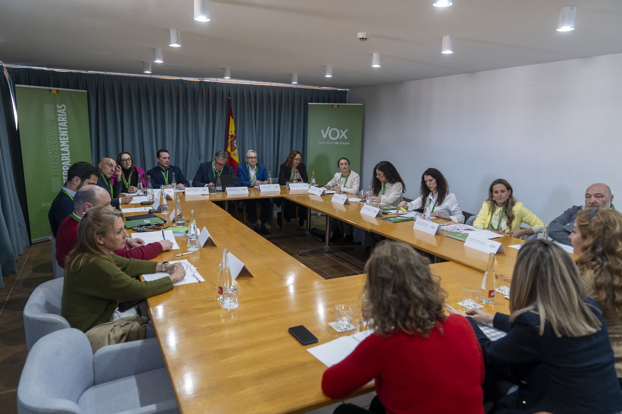 vox-busca-frente-comun-bipartidismo-aisla-ceuta-vincula-marruecos-1