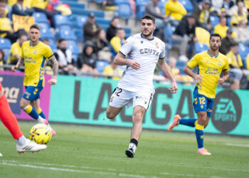 yassin-debut-yeyo-ceuta-gol-sangre