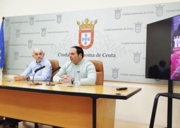 adesp-concede-placa-oro-direccion-general-deportes-ceuta