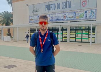 caballa-podio-triatlon-popular-torremolinos-luis-garcia-bronce