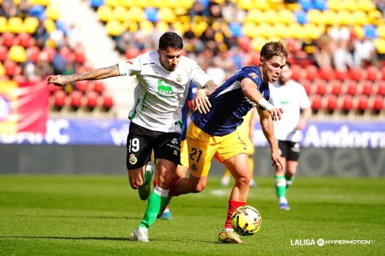 clasificacion-laliga-hypermotion-racing-no-suelta-liderato-ceuta-acerca-puntos-003