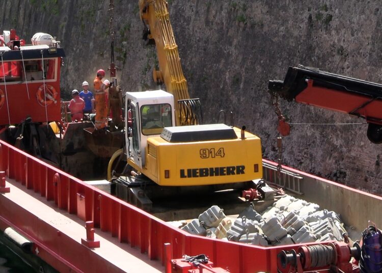 comienzan-trabajos-dragado-foso-6