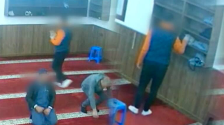 detenido-tanger-robar-zapatos-mezquitas-viralizarse-video