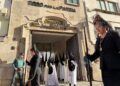 historica-salida-cristo-encrucijada-sede-guardia-civil-jueves-santo-semana-santa-2026-3