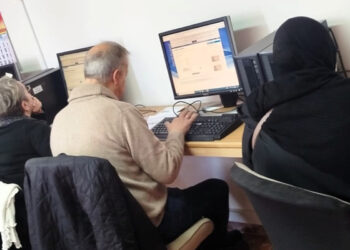 mayores-conectarse-seguir-siendo-independientes-001