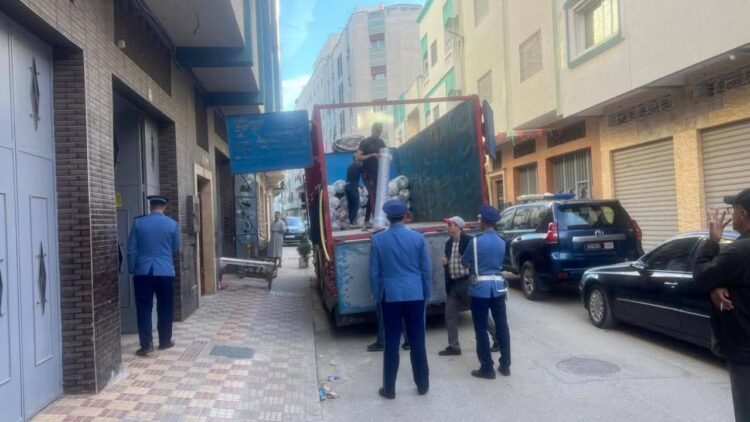 operativo-almacenes-tetuan-decomiso-telas-alfombras-contrabando-3