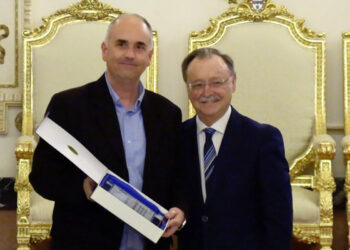 parque-movil-ceuta-cincuenta-anos-pieza-clave-servicio-publico-007-portada