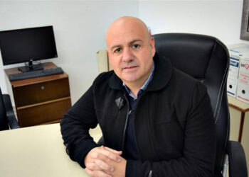 sindicalismo-saltamontes-servilimpce