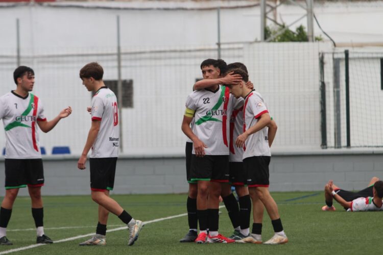sporting-b-acerca-permanencia-gran-futbol-8