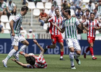 sporting-gijon-rival-herido-enfrenta-ceuta-1