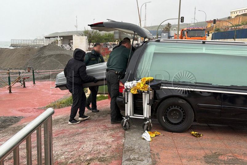 tragedia-mar-guardia-civil-localiza-cadaver-tarajal-10