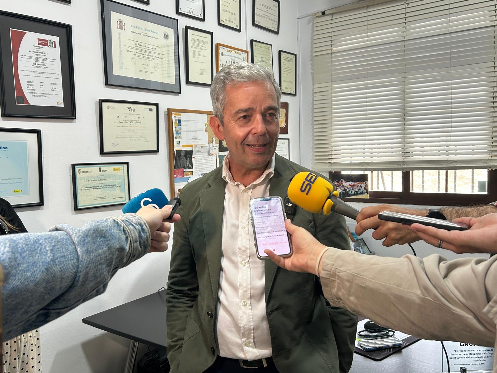 academia-ecos-cumple-30-anos-asi-nacio-centro-mas-conocido-ceuta-4