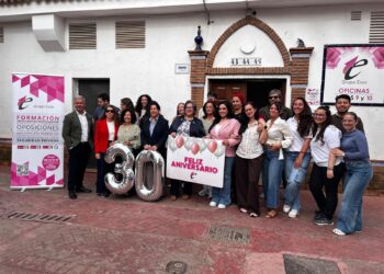 academia-ecos-cumple-30-anos-asi-nacio-centro-mas-conocido-ceuta-5