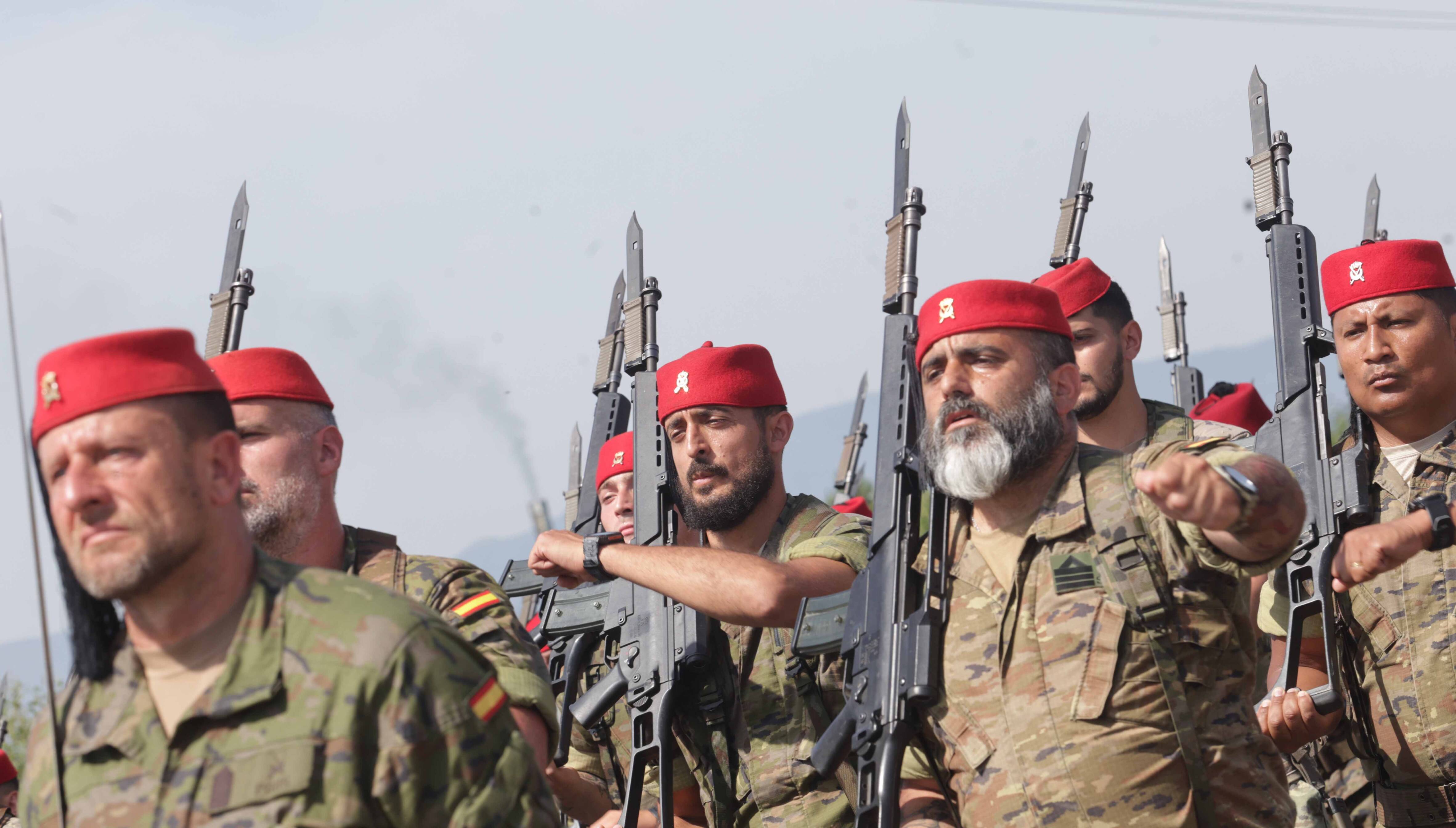 asi-ensayan-regulares-ceuta-vigo-desfile-dia-fuerzas-armadas-3