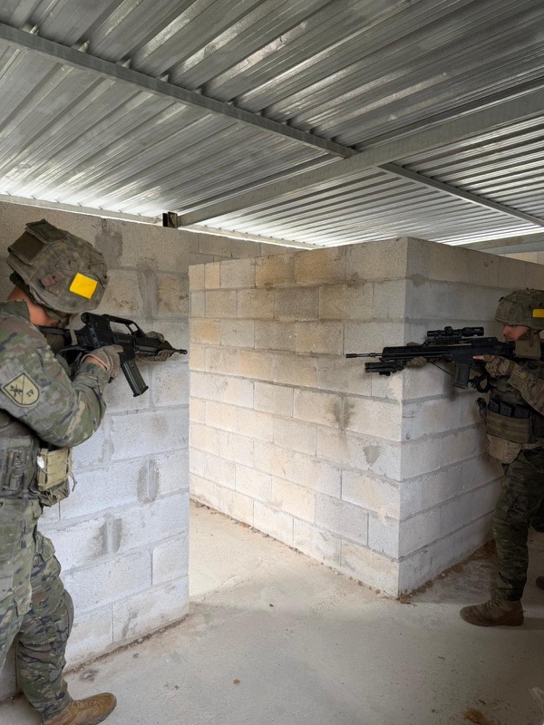 combate-poblacion-preparacion-tactica-legion-001