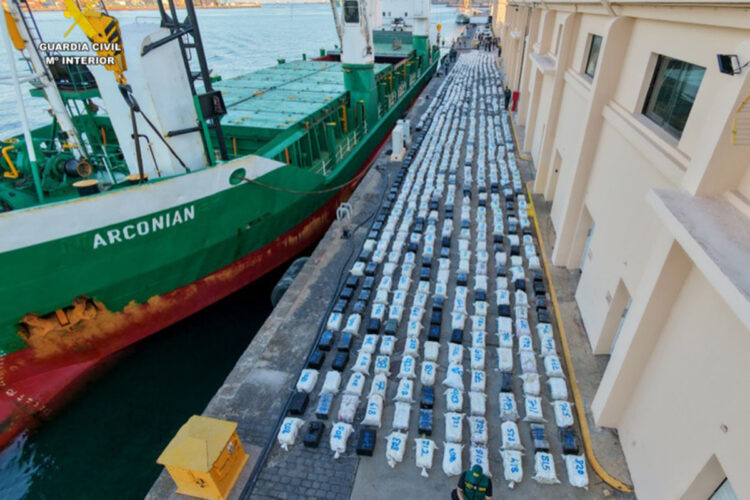 golpe-narco-toneladas-cocaina-ceuta-003.jpg