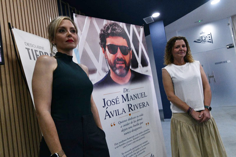 homenaje-doctor-Manuel-Ávila-Rivera-029
