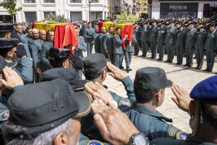 honores-guardias-civiles-victimas-lucha-contra-narco-008.jpg