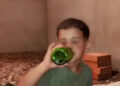 indignacion-marruecos-obligan-nino-beber-alcohol-graban