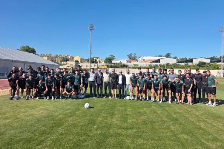 perez-triano-visita-ad-ceuta-felicitarle-gran-ano