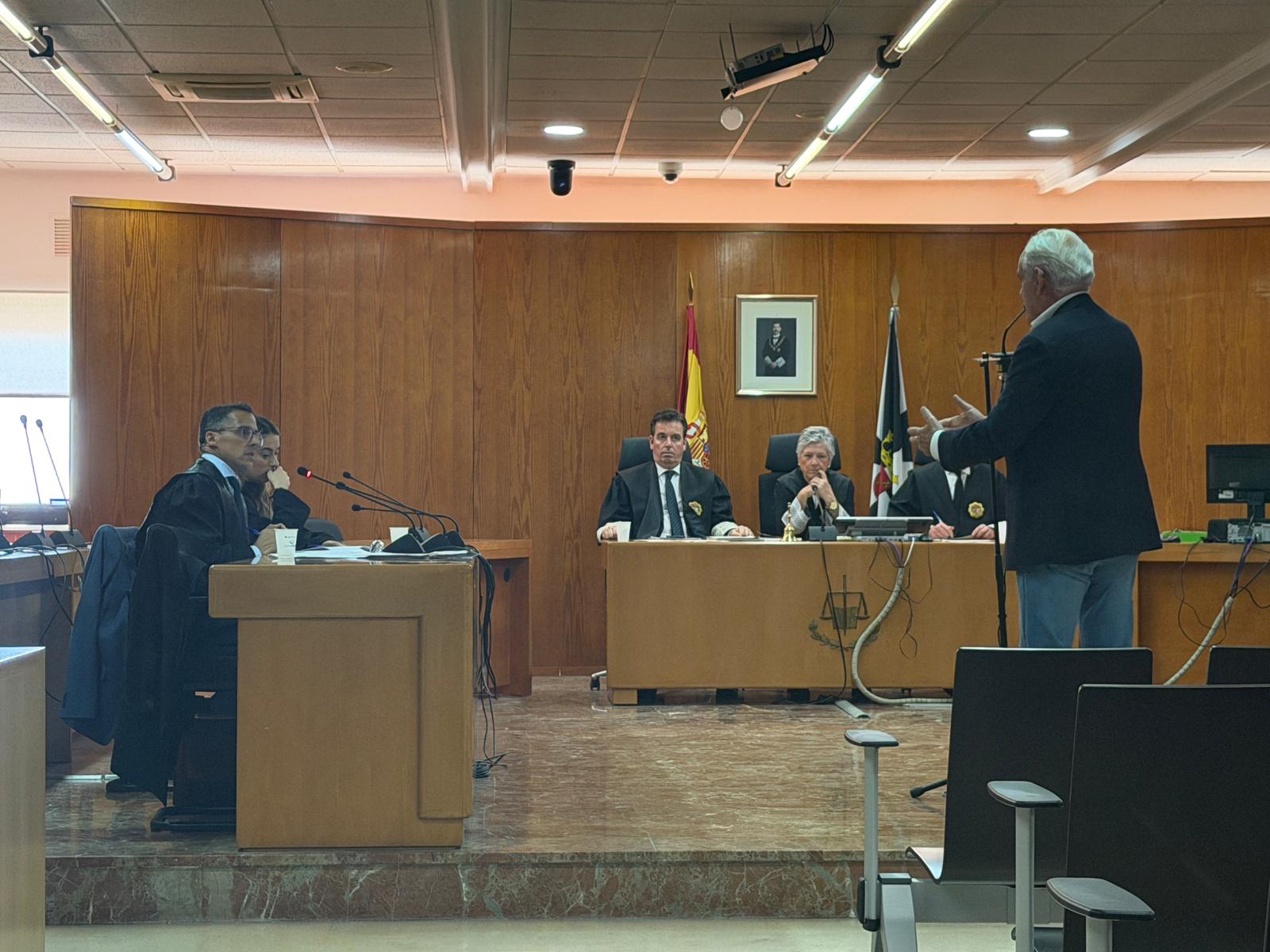 piden-prision-exencargado-lidl-agresion-sexual-limpiadora-3