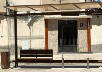 poblado-regulares-microbus-servicio-claudio-vazquez